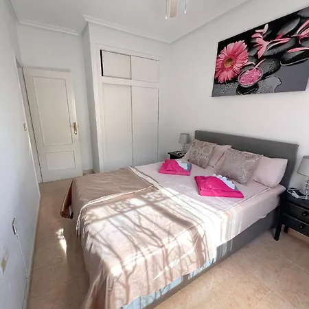 Egy Csodas Otthon A Villamartin Golf Club Mellett Apartment *