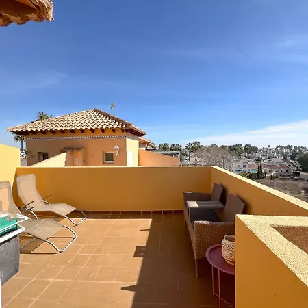 Apartment Egy Csodas Otthon A Villamartin Golf Club Mellett